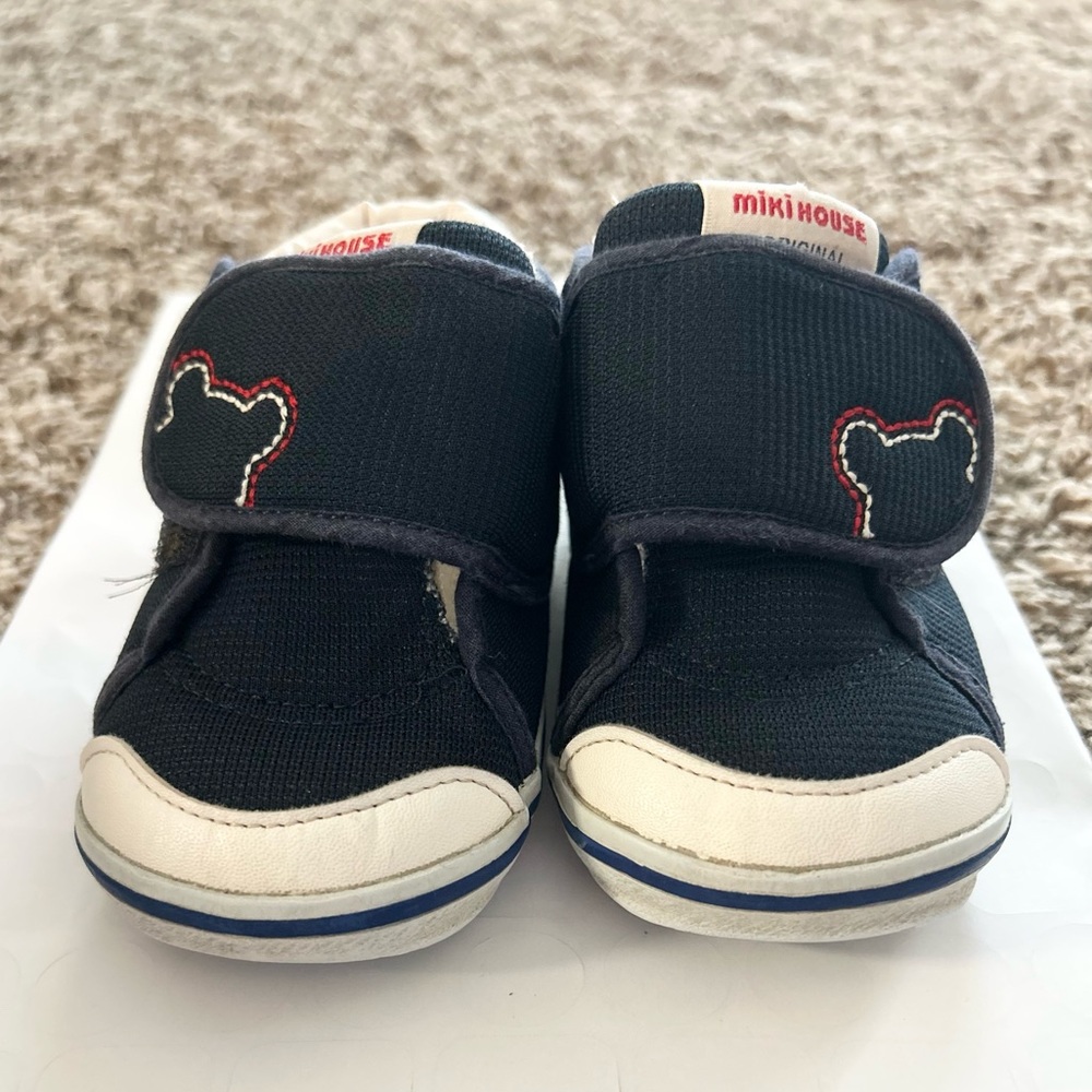8.5 MIKI HOUSE My Second Shoes - Classic Toddler Shoes